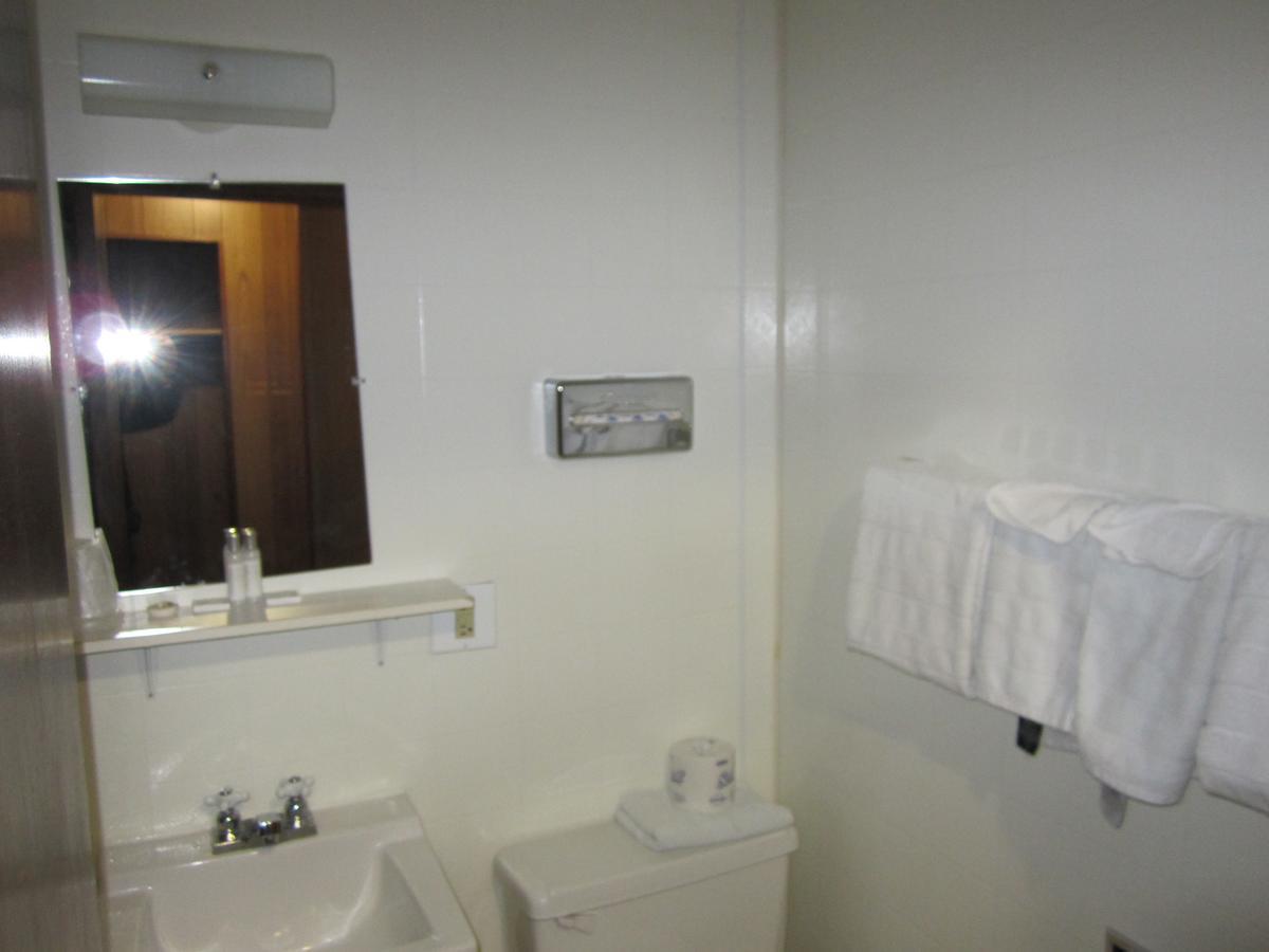 Airport Chalet 怀特霍斯 外观 照片