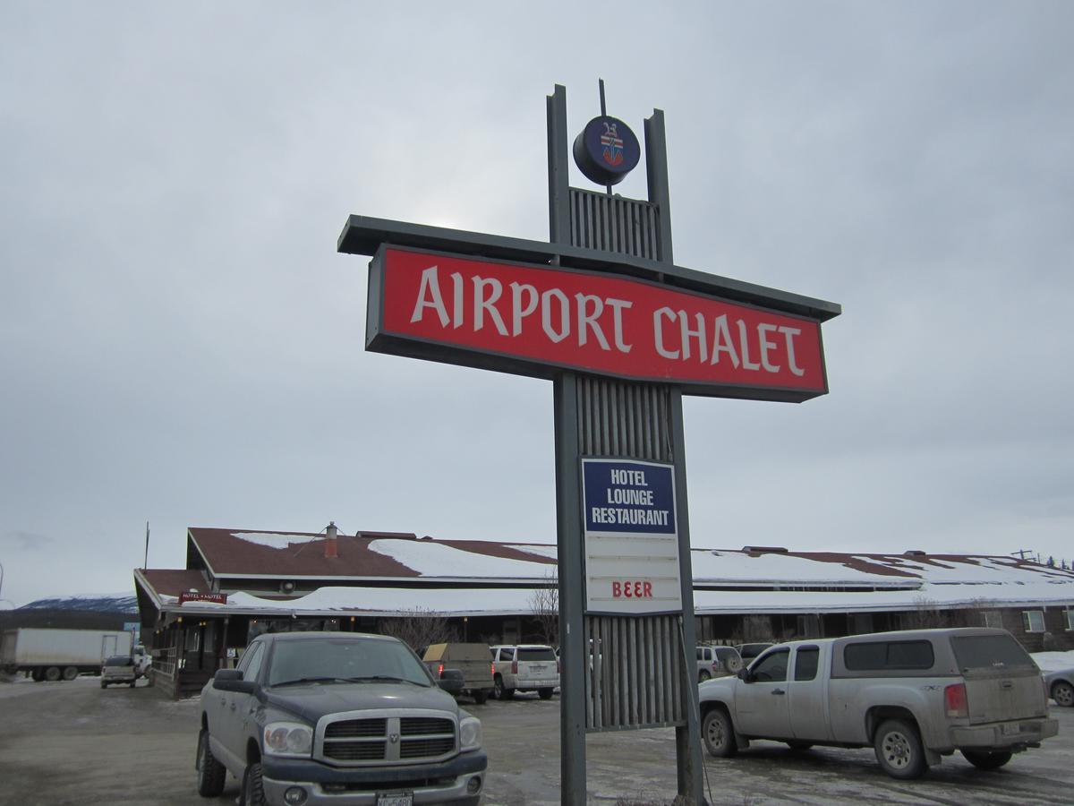 怀特霍斯 Airport Chalet酒店 外观 照片