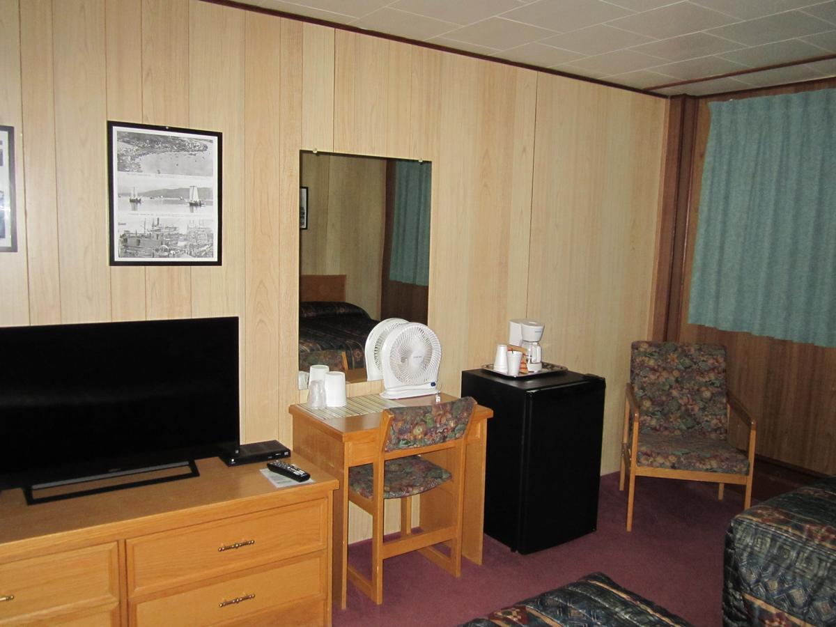 Airport Chalet 怀特霍斯 外观 照片